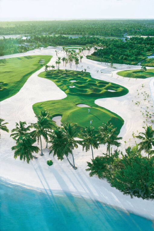 John Hughes Golf, 7-night golf improvement retreat, 5-night golf improvement retreat, golf school, golf schools, Punta Cana Reort and Club, Golf schools in the caribbean, all-inclusive golf schools, VIP Golf Schools, Corales Golf Club, La Cana Golf Club